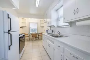 13413 Crossburn Ave, Loveland, OH 44135 - Photo 7