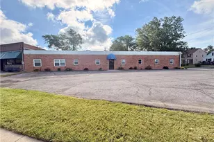 4367 Rocky River Dr, Loveland, OH 44135 - Photo 1
