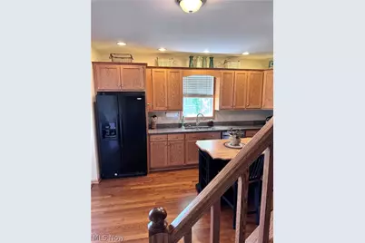 315 E State Street, Newcomerstown, OH 43832 - Photo 9