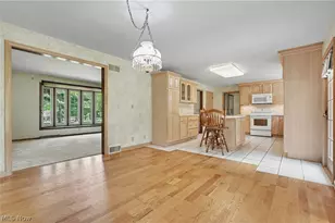 2053 Walker Mill Rd, Youngstown, OH 44514 - Photo 9
