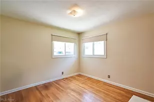 2620 Mogadore Rd, Akron, OH 44312 - Photo 11