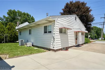 2620 Mogadore Road, Akron, OH 44312 - Photo 23