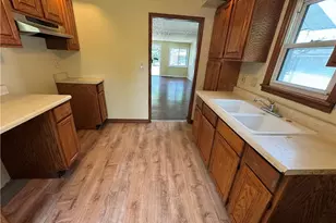 974 Wyley Ave, Akron, OH 44306 - Photo 9