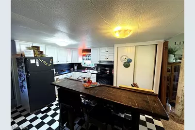538 Spring Street NE, Sugarcreek, OH 44681 - Photo 7