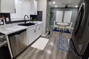718 Easter Ave, Akron, OH 44307 - Photo 15