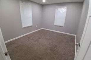 718 Easter Ave, Akron, OH 44307 - Photo 31