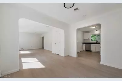7407 Hawk Avenue, Mentor, OH 44060 - Photo 11