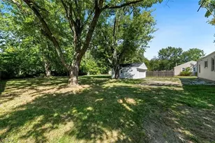 7407 Hawk Ave, Mentor, OH 44060 - Photo 25