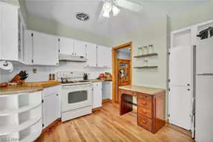 39550 Calann Dr, Elyria, OH 44035 - Photo 17