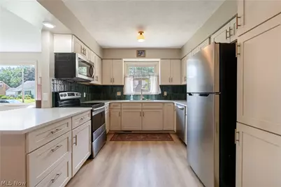 2111 34th Street NW, Canton, OH 44709 - Photo 15