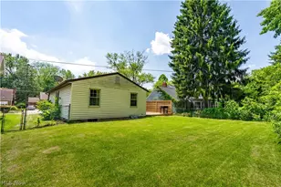 2111 34th St NW, Canton, OH 44709 - Photo 5
