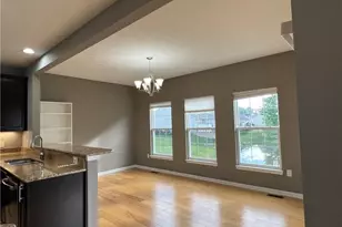 10454 Dogwood Dr, Aurora, OH 44202 - Photo 9