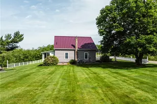 7759 Eddie Hill Road SE, Uhrichsville, OH 44683 - Photo 9