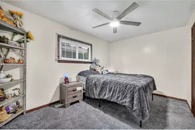 1863 Deerfield Avenue SW, Warren, OH 44485 - Photo 23
