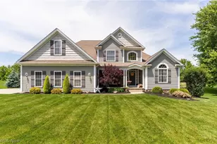4875 Deerfield Court, Mantua, OH 44255 - Photo 3