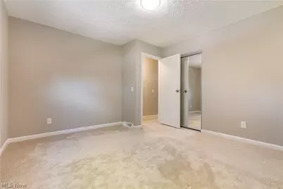 5732 Benjamin Street SW, Canton, OH 44706 - Photo 13