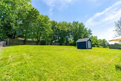 5732 Benjamin Street SW, Canton, OH 44706 - Photo 33