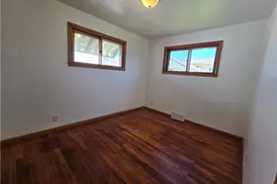 1122 Detroit Ave, Youngstown, OH 44502 - Photo 7