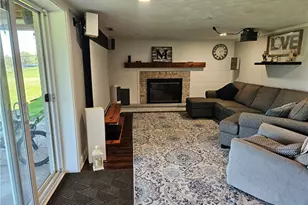9729 Sommerville St, Louisville, OH 44641 - Photo 5