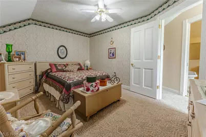 7759 Edie Hill Road SE, Uhrichsville, OH 44683 - Photo 27