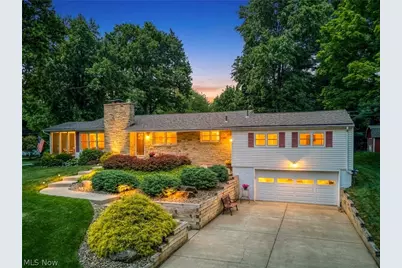 7471 Skyview Drive, Kent, OH 44240 - Photo 1