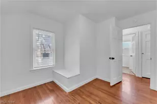 15803 Delrey Ave, Loveland, OH 44128 - Photo 13