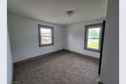 1117 14th Street NE, Canton, OH 44705 - Photo 7