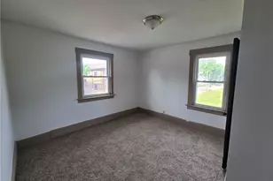 1117 14th St NE, Canton, OH 44705 - Photo 7