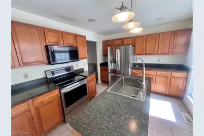 1963 E 85th Street, Loveland, OH 44106 - Photo 7