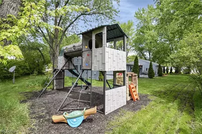 1600 Ridgewood Court, Twinsburg, OH 44087 - Photo 31