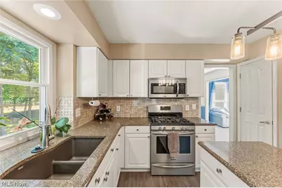 9187 Davis Way, Twinsburg, OH 44087 - Photo 11