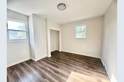 2044 E 29th Street, Lorain, OH 44055 - Photo 15