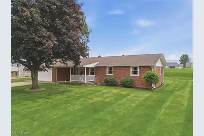 1708 Edmar Street, Louisville, OH 44641 - Photo 3