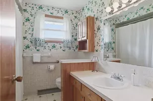 1708 Edmar St, Louisville, OH 44641 - Photo 27