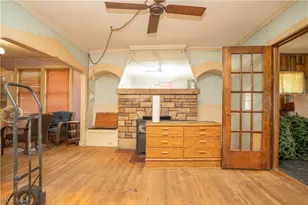 522 Massillon Rd, Akron, OH 44306 - Photo 7