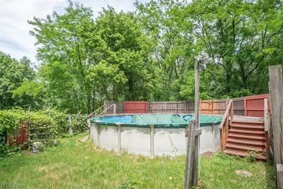 522 Massillon Road, Akron, OH 44306 - Photo 21
