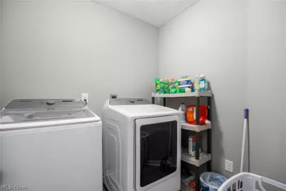 3994 Primrose Way, Lorain, OH 44053 - Photo 27