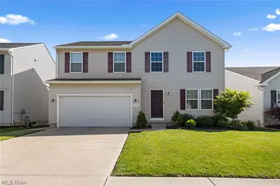 3994 Primrose Way, Lorain, OH 44053 - Photo 1
