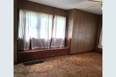 446 N 8th Street, Cambridge, OH 43725 - Photo 11