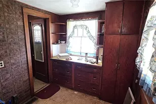 446 N 8th St, Cambridge, OH 43725 - Photo 15