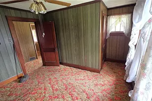 446 N 8th St, Cambridge, OH 43725 - Photo 21