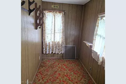 446 N 8th Street, Cambridge, OH 43725 - Photo 23