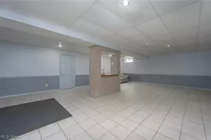 238 Shenandoah Blvd, Barberton, OH 44203 - Photo 21