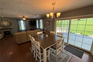 235 Briarwood Dr SE, New Philadelphia, OH 44663 - Photo 11