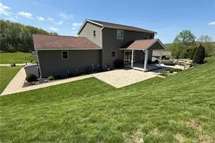 235 Briarwood Dr SE, New Philadelphia, OH 44663 - Photo 29