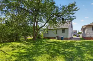 16218 Telfair Ave, Loveland, OH 44128 - Photo 5