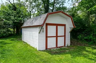 718 Starlight Dr, Green Hills, OH 44131 - Photo 35