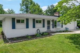718 Starlight Dr, Green Hills, OH 44131 - Photo 1