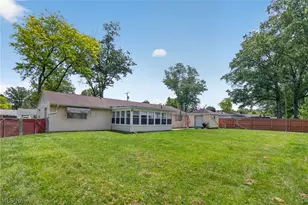147 Georgette Dr, Grafton, OH 44044 - Photo 27
