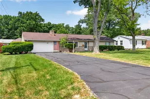 147 Georgette Dr, Grafton, OH 44044 - Photo 29